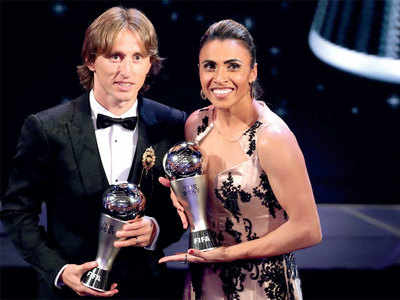 Real Madrid's Luka Modric leaves behind Lionel Messi, Cristiano Ronaldo to win FIFA best player of the year