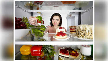 Food Poisoning: Is it safe to eat leftover food? When does it expire?