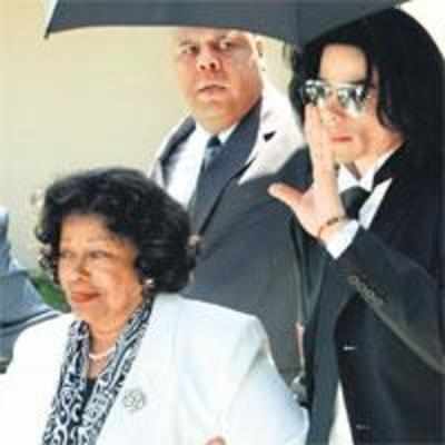 Jackson's mother to keep children