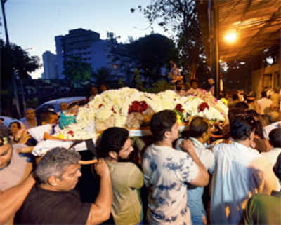 Bollywood bids farewell to Om Puri