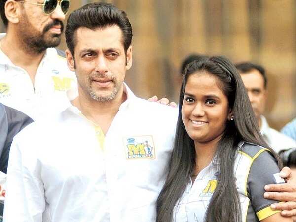 Theft at Salman's sister Arpita's home; cash, goods worth Rs 3.25 lakh stolen