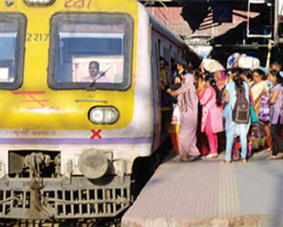 Women commuters raise privacy issues, delay CCTV installations in local trains