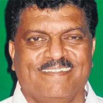 Alemao's party merges with Congress in Goa
