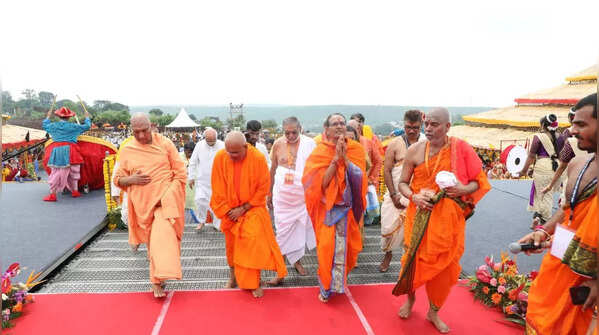 Adi Shankaracharya Statue 108 Ft Statue Of Oneness Inaugurated In Mp