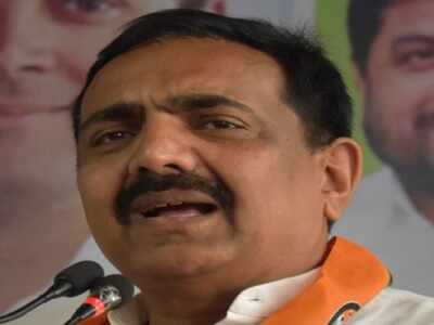 Maharashtra NCP chief Jayant Patil sworn in as a minister in Uddhav Thackery-led government