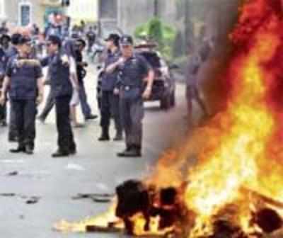 Unrest in Bangkok undressed in Mumbai
