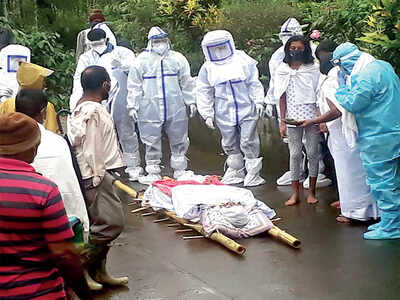 Journalists perform last rites of 85-yr-old in Kodagu