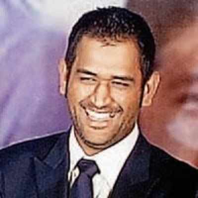 All thanks to the 100 crore Indians: Dhoni