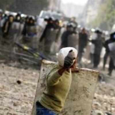 Egypt in turmoil after soccer riots