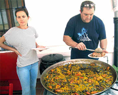 Travel: Paella on your plate