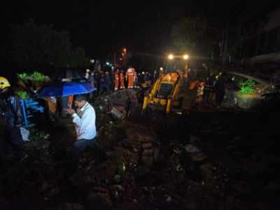 Mumbai rains: Part of a wall collapses in CP Tank area