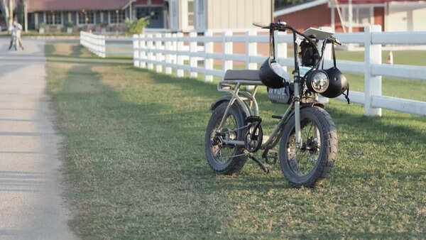 Why premium electric bikes feel calm even at high speeds