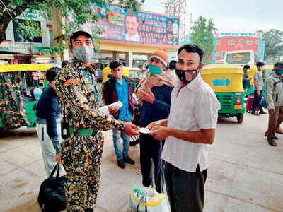 Railway police imposes martial law on BBMP marshals Railway police imposes martial law on BBMP marshals