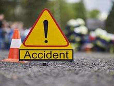 Thane: Auto-rickshaw falls from ghat in Yeoor hills, two dead