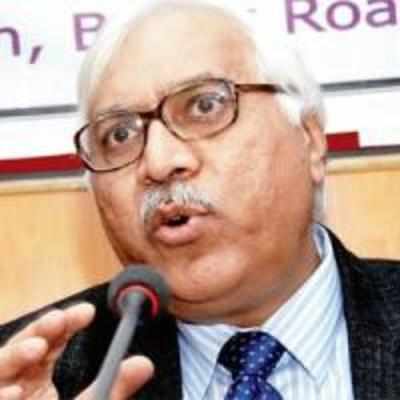 We'll monitor Team Anna's conduct: Quraishi