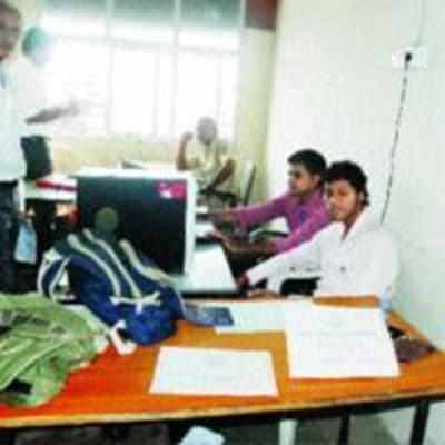 NMMC starts separate Cess Collection Counter at Dy RTO office