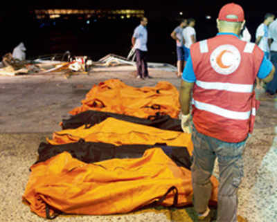 Hundreds reported dead off Libya coast