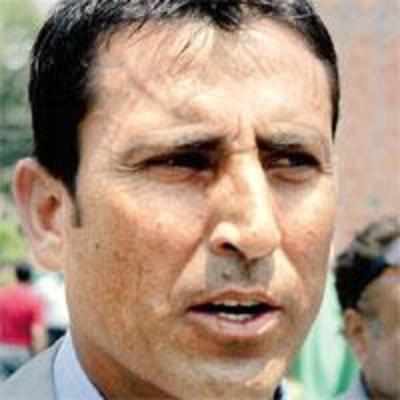 '˜If unsatisfied, Younis can go to High Court'