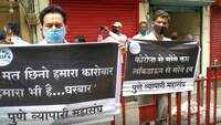 Pune: Traders stage demonstrations on Laxmi road wearing black badges 