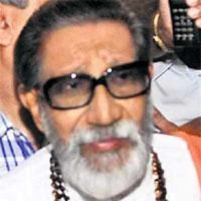 Thackeray Sr ventures out of Mumbai after 5 years