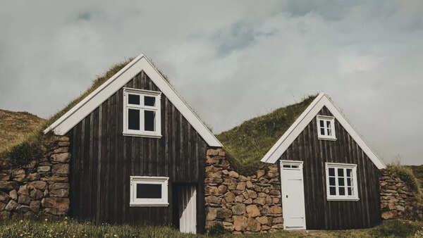 10 smallest houses across the World