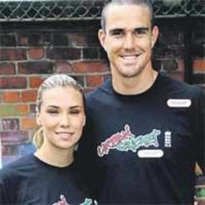 KP's wife Jessica looking forward to '˜steamy' Caribbean reunion