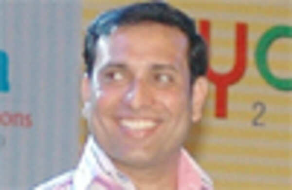 Zaheer ready to return, says Laxman