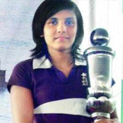 Nerul girl in state team for nat'l aquatic event