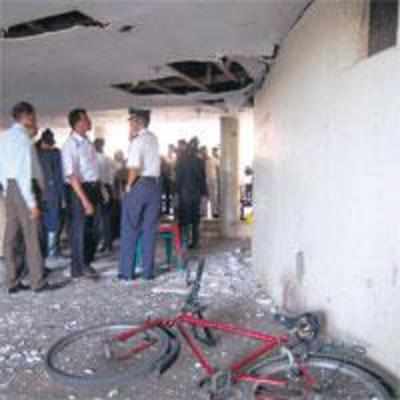 Hindu group suspect in Thane auditorium blast