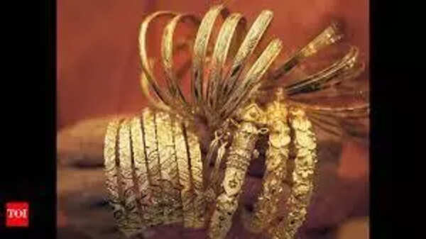 Flying squad seizes gold worth Rs 27 lakh in Madurai