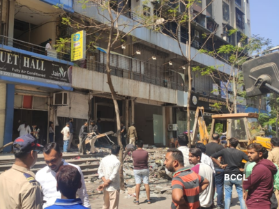 Massive explosion near mall in Bhayander, watchman injured