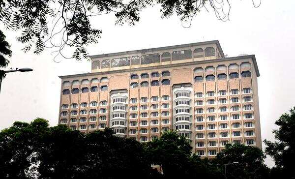 Two-way fight to own Delhi's Taj Mansingh
