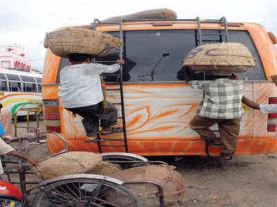 Crackdown against buses ferrying parcels illegally
