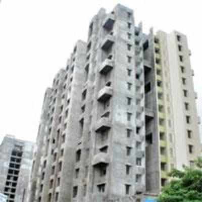Residents of Palm Towers move HC against demolition