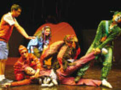 Puppets, mythology and folk dance