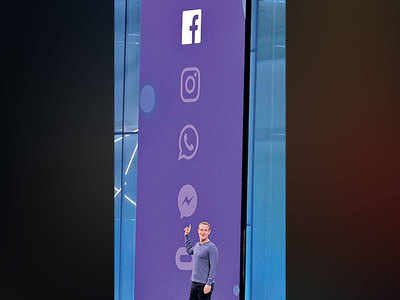 Facebook dominates most downloaded apps of the decade