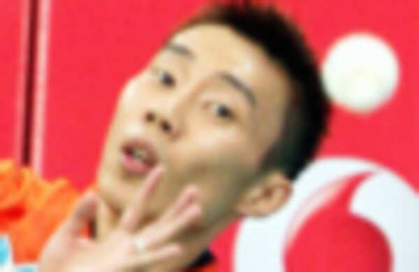 Chong Wei helps Mumbai thrash Delhi 4-1