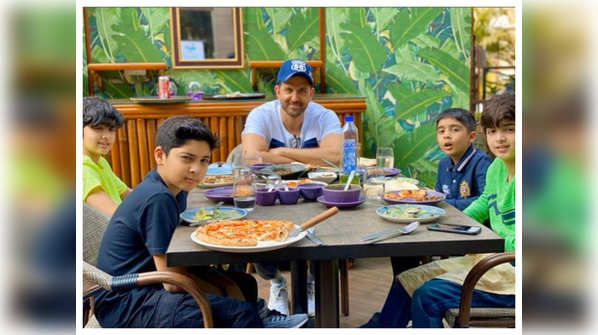 Hrithik Roshan’s Sunday lunch with sons Hrehaan-Hridhaan and their friends will give you major father-son goals