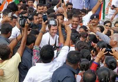 Gujarat polls: Rahul Gandhi hits campaign trail in Patidar belt