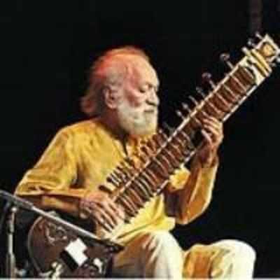 Pandit Ravi Shankar passes away