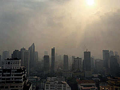 Polluted air shortens lives by three years