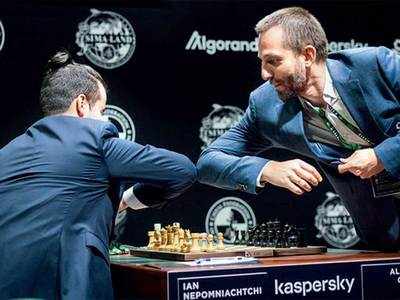 Favourite Caruana outclasses Alekseenko in second round