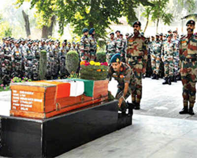 Special forces commando who killed 10 terrorists laid to rest