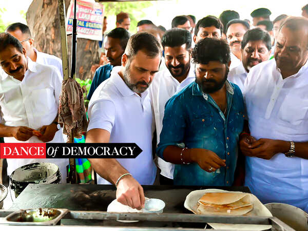 Rahul Gandhi makes dosa at roadside eatery during election campaign in Telangana
