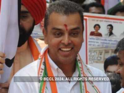Congress leaders write to high command not to accept resignation of Milind Deora
