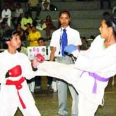 Karatekas galore from Thane for State Karate Team