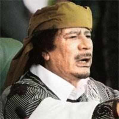 International court orders Gaddafi's arrest