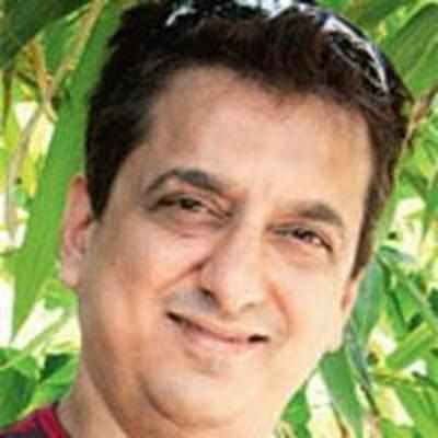 Nadiadwala aims for Mr Perfect