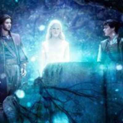 Queen sheds tears while watching 'Narnia 3'