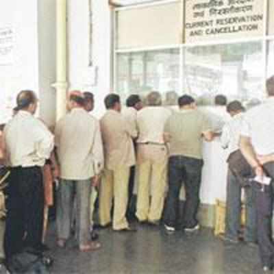 CBI raids agents supplying Railway tickets for Diwali